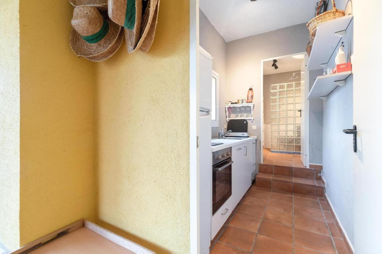 Вилла Casa Xixella A 15 Min De Sitges Оливелья Экстерьер фото