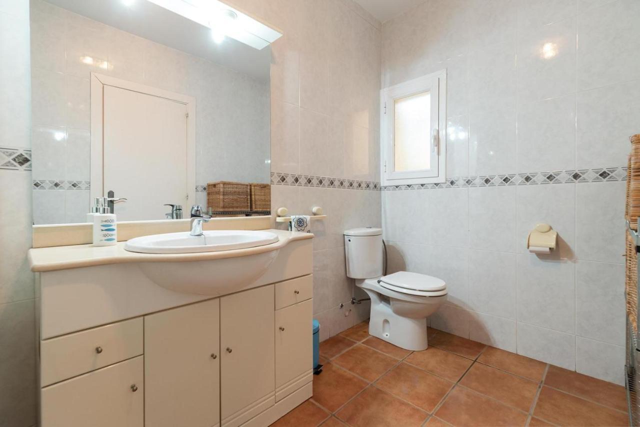 Вилла Casa Xixella A 15 Min De Sitges Оливелья Экстерьер фото