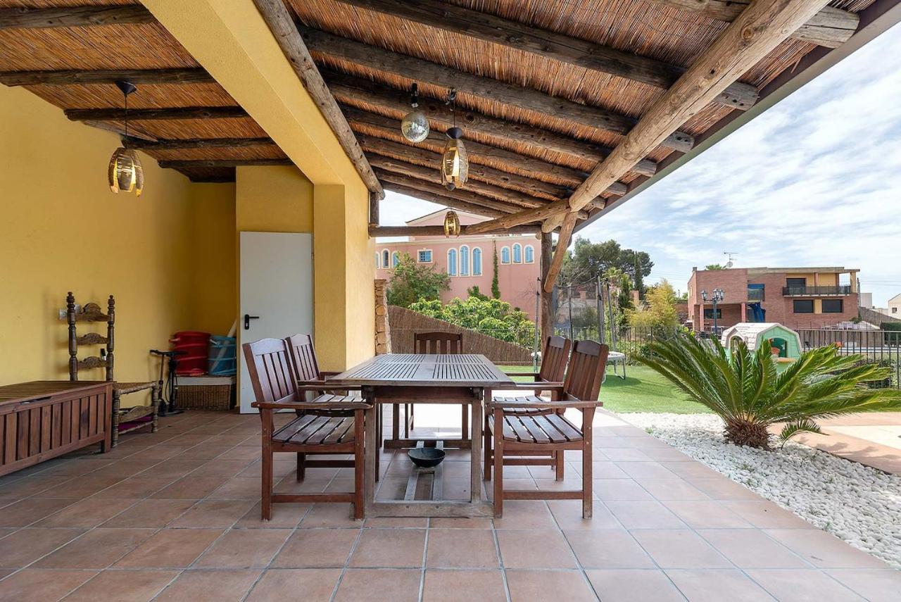 Вилла Casa Xixella A 15 Min De Sitges Оливелья Экстерьер фото